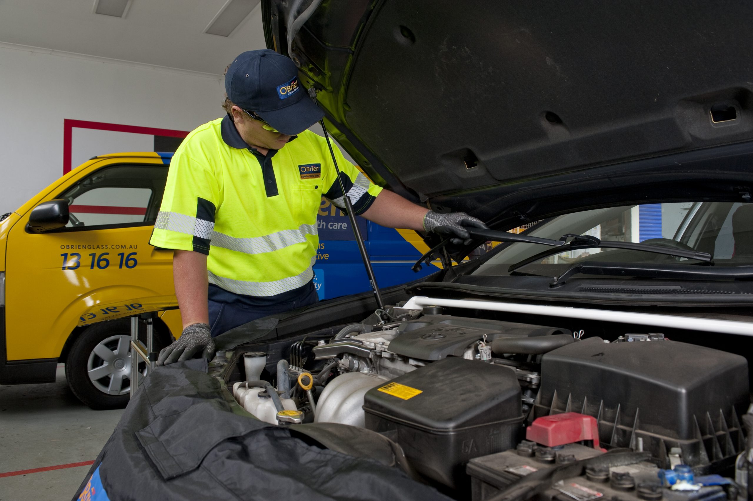 Can Worn Out Wiper Blades Damage Your Windscreen?