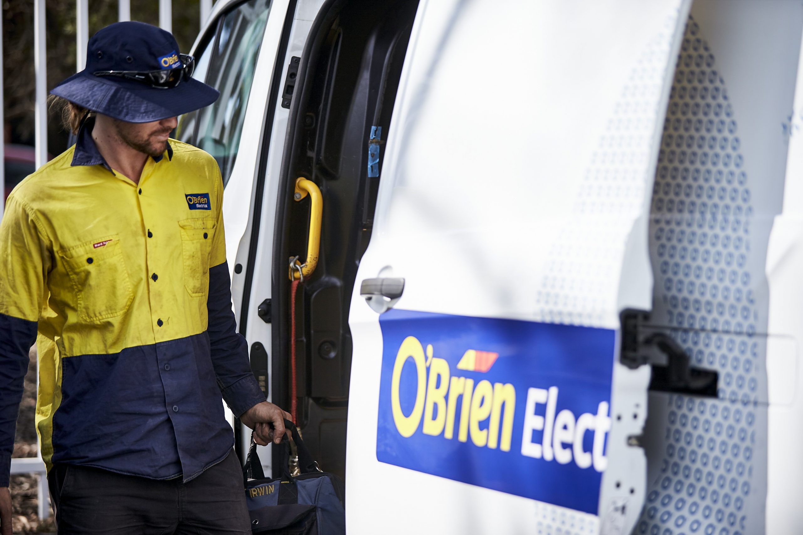 obrien-electrician-and-service-vehicle